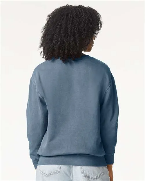 Comfort Colors Garment-Dyed Lightweight Fleece Crewneck Sweatshirt in Blue Jean, Small