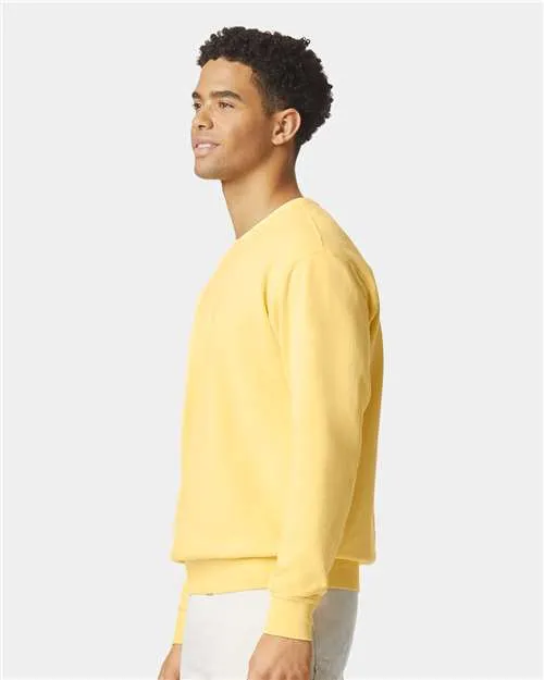 Comfort Colors Garment-Dyed Lightweight Fleece Crewneck Sweatshirt in Butter, Small